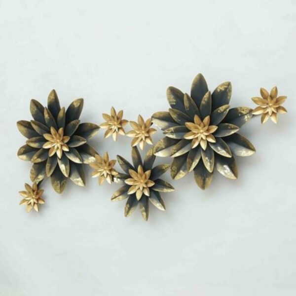 Wonderful Metal Flower Wall Hanging Art for your Home & Office Decor