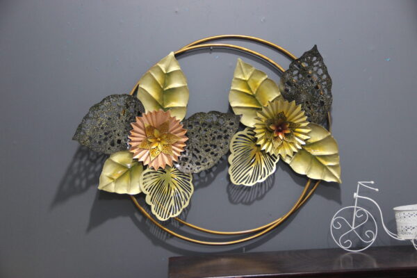 Decorative Metal Leaf Wall Art | Wall Decor to Enhance the Appreance of your Home