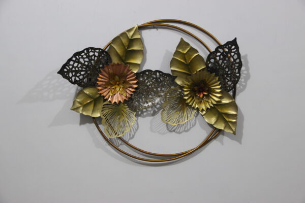 Decorative Metal Leaf Wall Art | Wall Decor to Enhance the Appreance of your Home