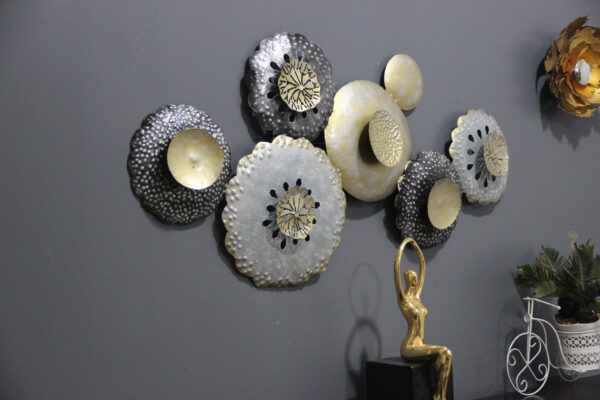 Amazing Metal Multicolour Wall Art | Flower Wall Hanging for your Home & Office Decor