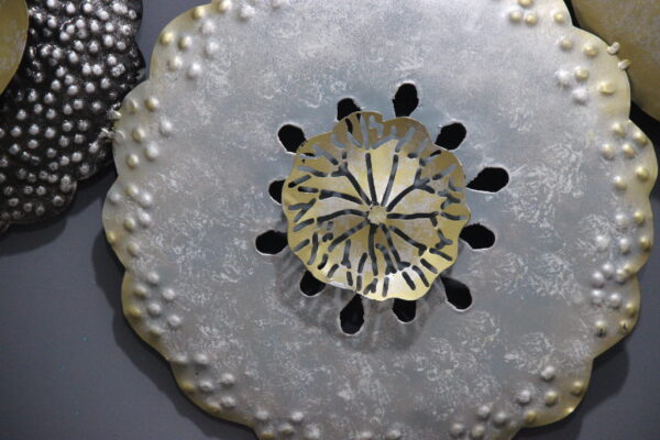 Amazing Metal Multicolour Wall Art | Flower Wall Hanging for your Home & Office Decor