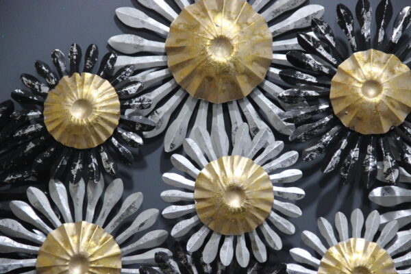 Metal Wall Art in Multicolour | Amazing Metal Flower Wall Art for your Home & Office Decor