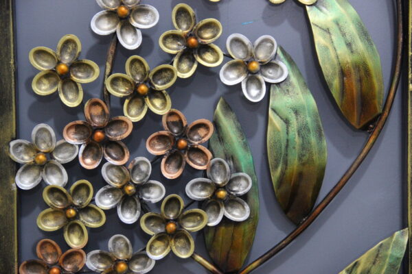 Stylish Metal Wall Art | Flower Hanging Decor to make your Home look Beautiful