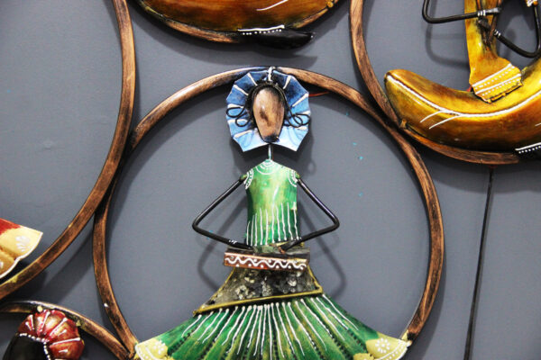 Metal Ring Doll With LED