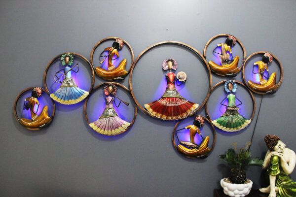 Metal Ring Doll With LED